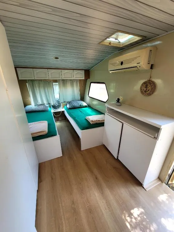Aquariumi Jale Camping