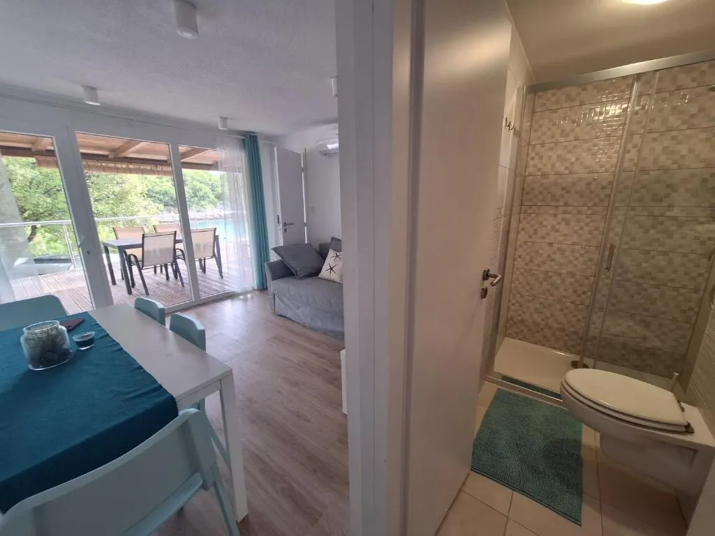 BooRA glamp experience & Heated infinity pool