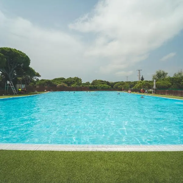 Tres Estrellas Barcelona by HolaCamp