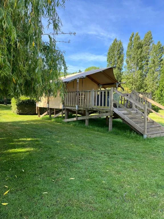Camping du pont d'Oust