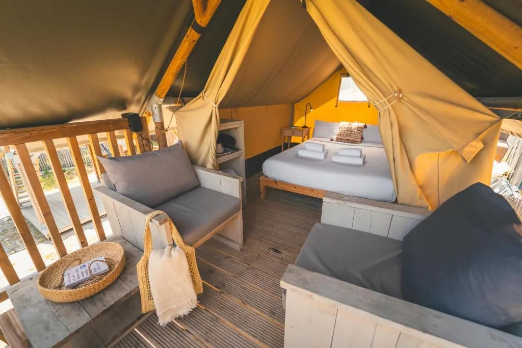 HolaCamp Sitges Garrofer