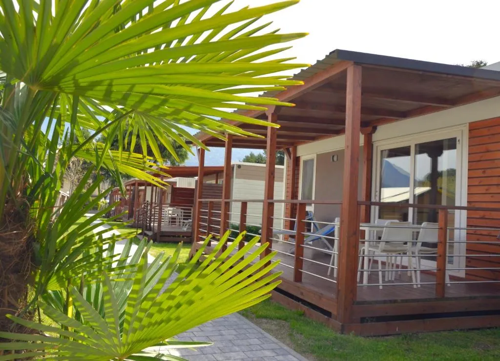 Glamping Italia 90 Mobilhomes & Lodges