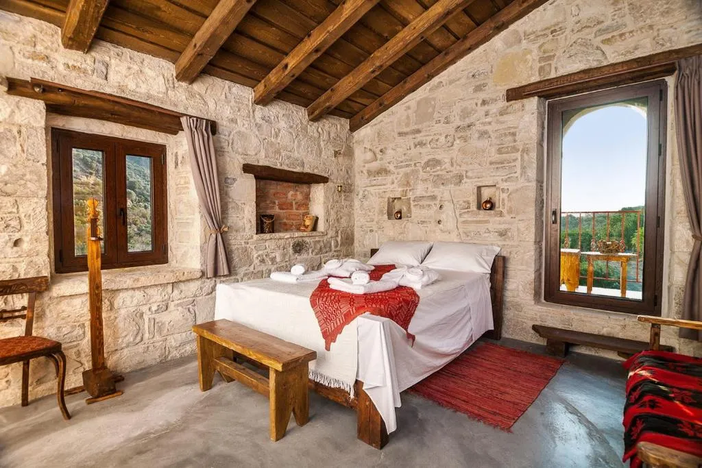 Kamihis Farm House Experience