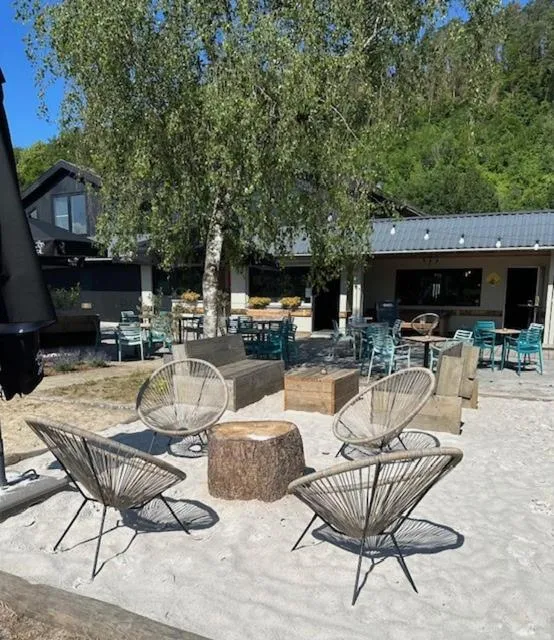 Crossover lodge de la vallée