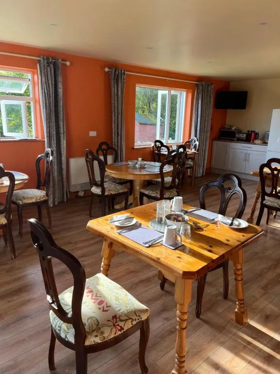 Doughlasha House V93RX64