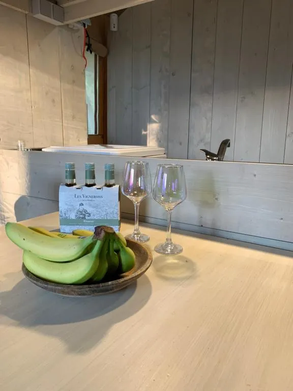 Glamour Glamping at little beach, fully heated