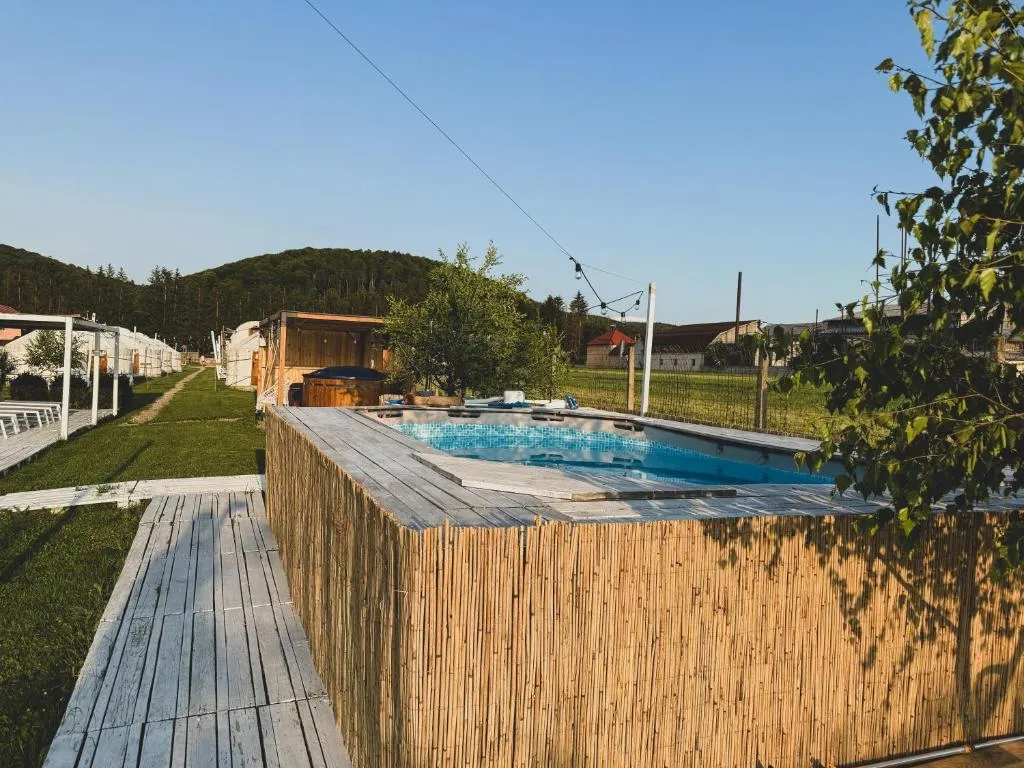 Glamping Spiritul Zimbrului