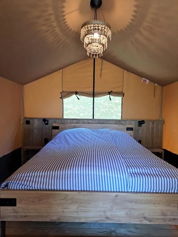 Zeeuwse Landhoeve Safaritent