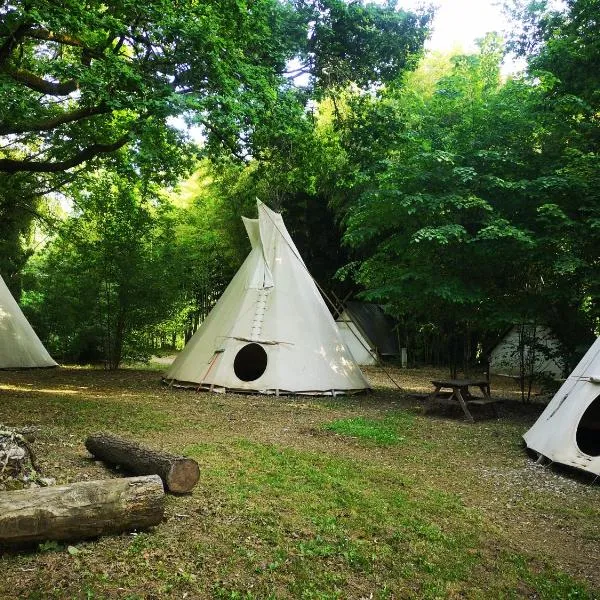 grand tipi traditionnel pour 2 à 5 personnes