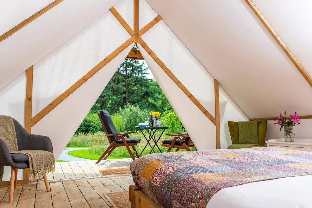 Killarney Glamping at the Grove, Suites and Lodges