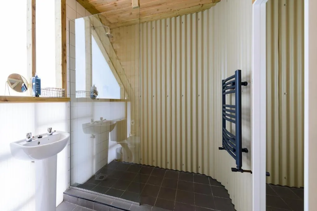Killarney Glamping at the Grove, Suites and Lodges