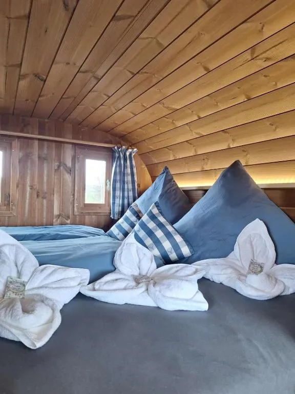 Holzfass Entspannung pur mit schönstem Bergblick 3