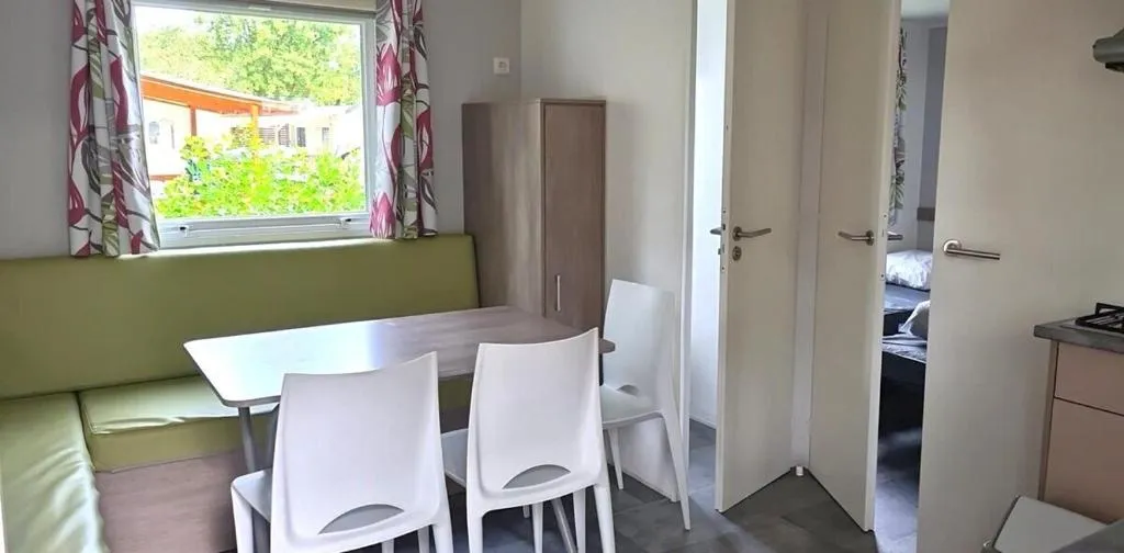 M.Home ACCES 034 3chbr/6pers