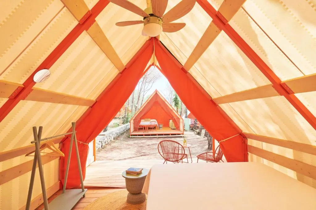 LAVITA Camp