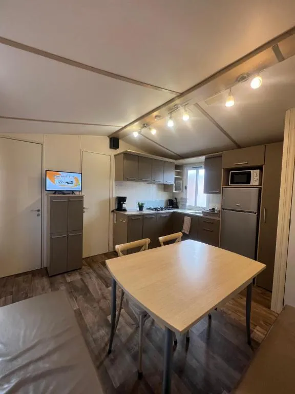 Les mobil homes de NOLY TV CLIM 6places