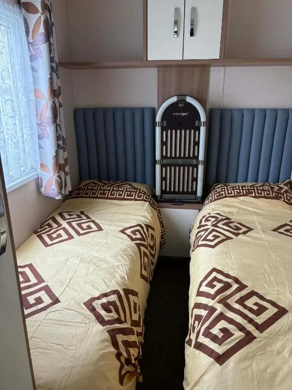 Lodge on Harts holiday village, leysdown,fascities on sight, indoor swimming pool, entertainment etc, please note park passes can be purchased at reception