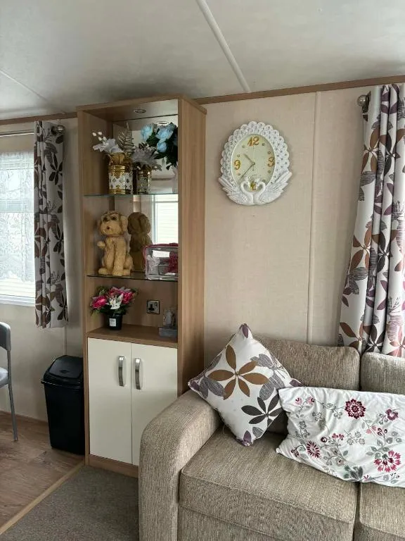 Lodge on Harts holiday village, leysdown,fascities on sight, indoor swimming pool, entertainment etc, please note park passes can be purchased at reception