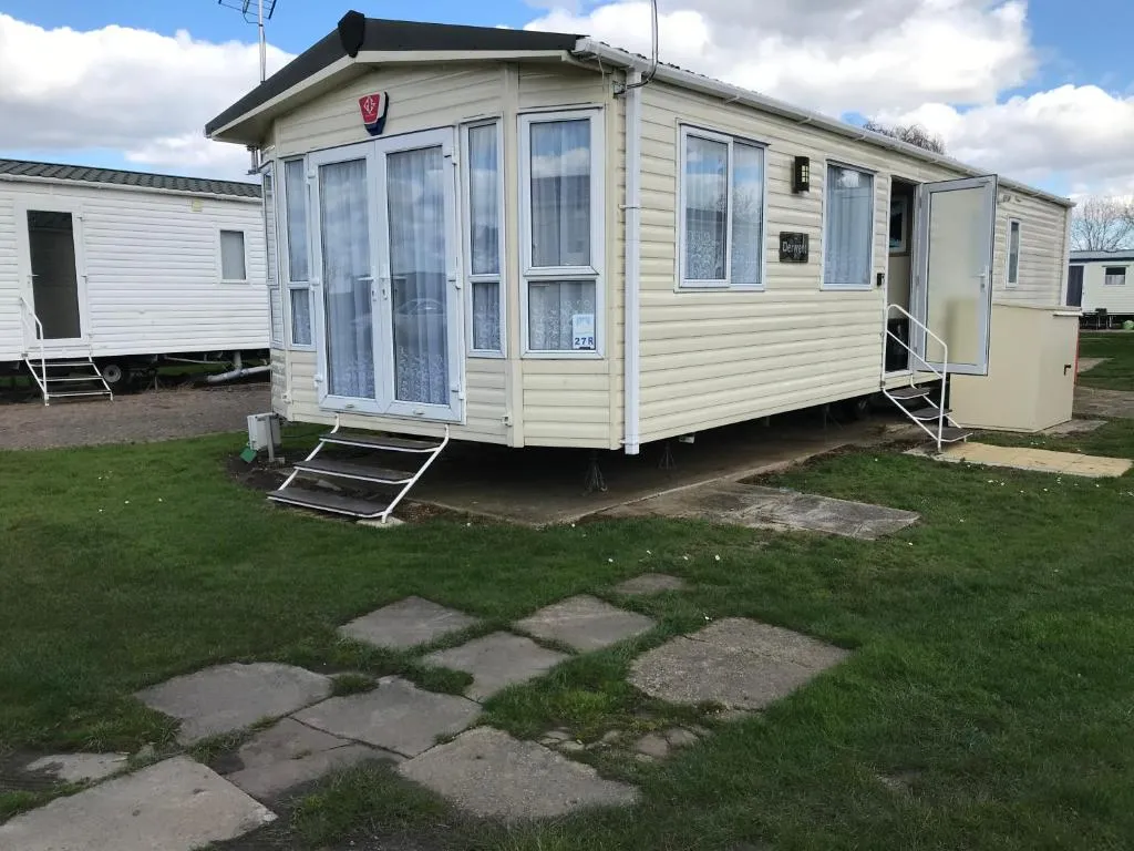 Luxury 8 and 6 berth caravans