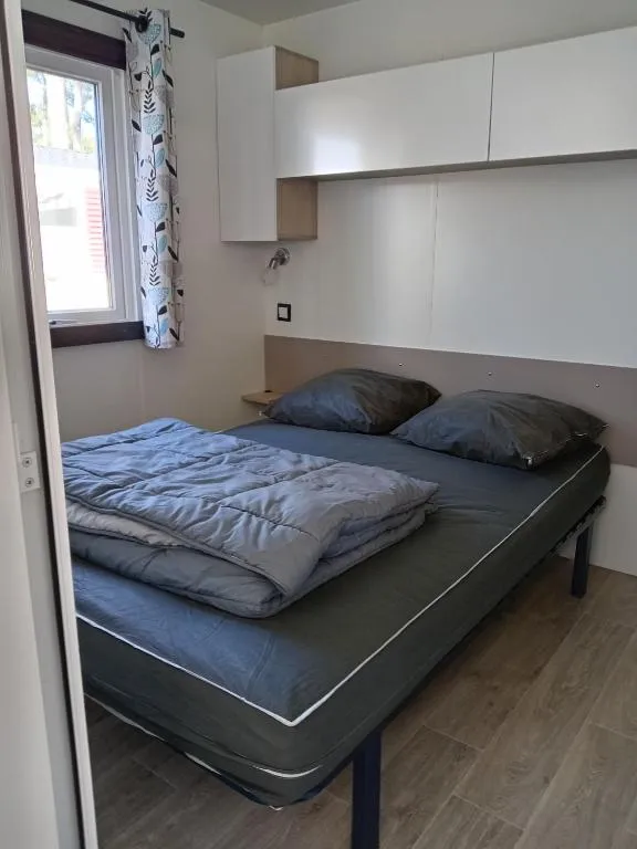 MH 495 SALSA 2 chambres et 1 salle de bain dans camping 4 étoiles