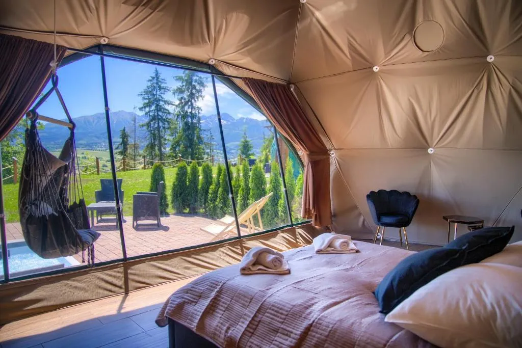 Peak Glamp & Jacuzzi