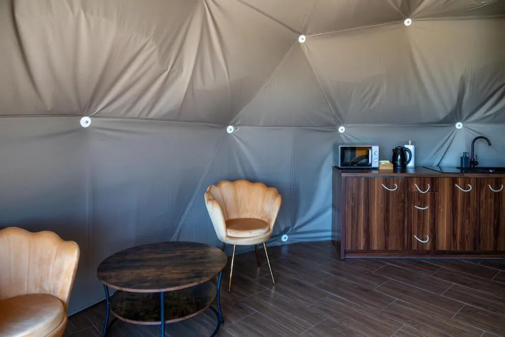 Peak Glamp & Jacuzzi