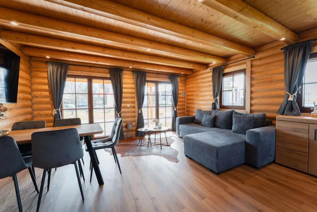 Hotel & Camping Reich am Schnackensee