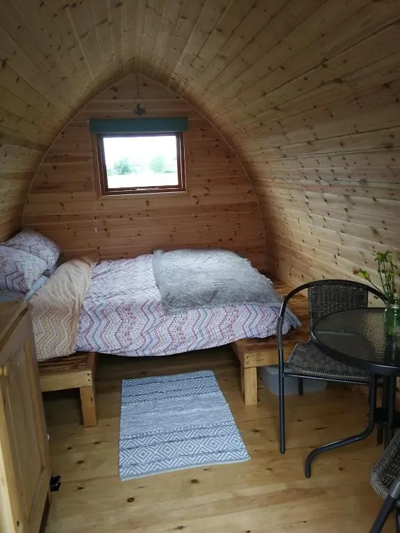 Sunny Mount Glamping Pod