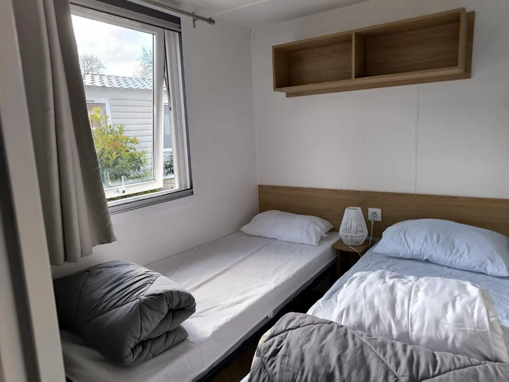 Superbe mobil home 8 pers tout confort camping 4 étoiles