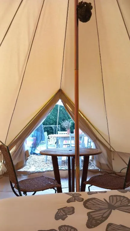 Tente insolite en pleine nature