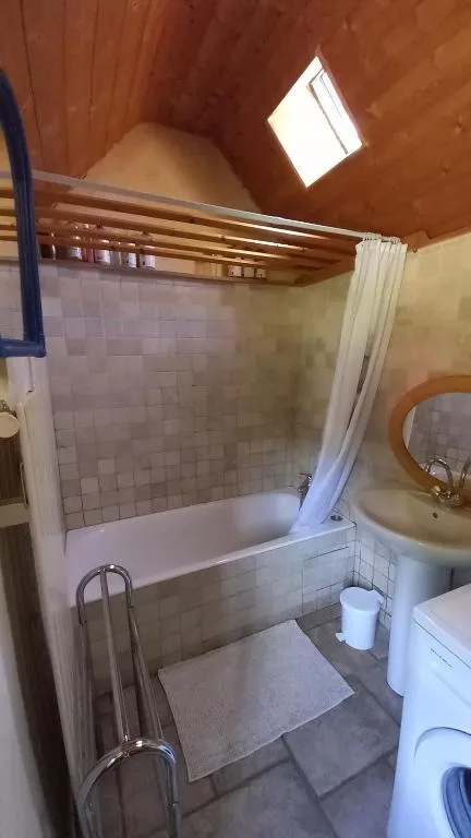 Tente insolite en pleine nature