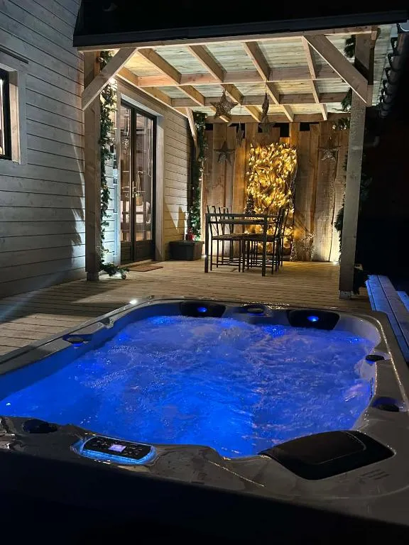 Tiny cocon en pleine nature jacuzzi, sauna privé