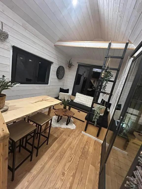 Tiny cocon en pleine nature jacuzzi, sauna privé