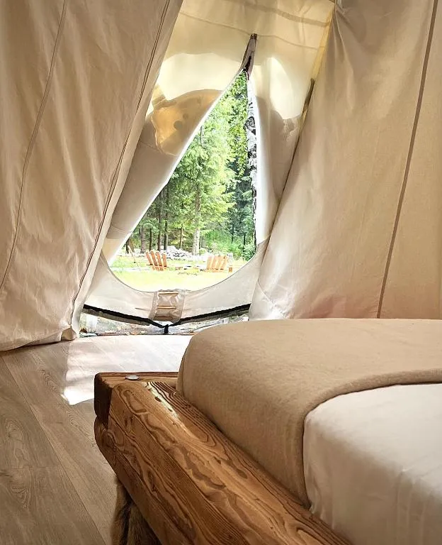Bonair Tipi Village I Glamping
