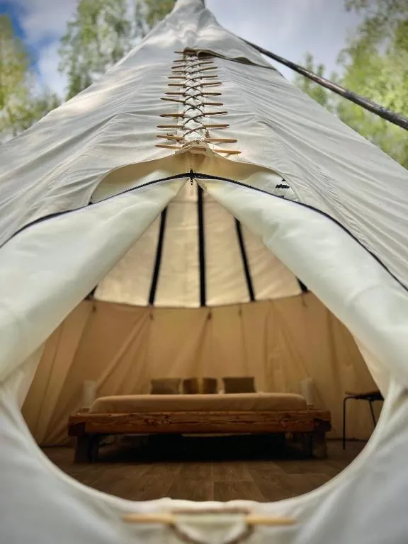 Bonair Tipi Village I Glamping