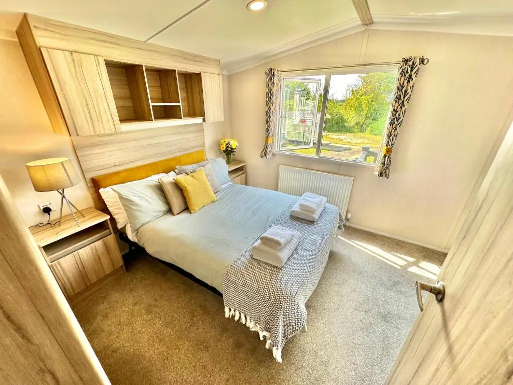 272 Wilksworth Caravan Park